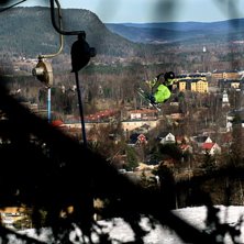 Bland de sista hoppen.. Foto: Anton &Ouml;stlund. &Aring;kare: Per Olsson.