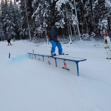 jag och stefan &aring;kte snowboard en dag. de va kul. Foto: axel f&auml;ltstr&ouml;m. &Aring;kare: erik andersson.