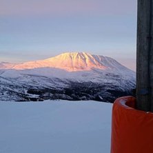 -6 og sol! 
Tidlig opp, tidlig ut! Nok en godv&aelig;rs.