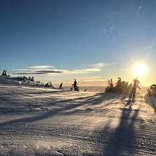 Flotte forhold, men kle deg godt!
Str&aring;lende sol, .