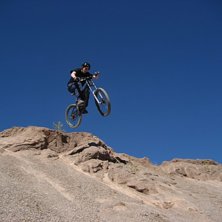 droppar. Foto: Jimmy Wallin. &Aring;kare: Fredrik Larsson (jag).