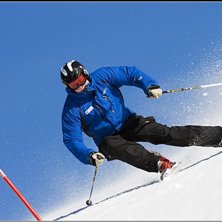 Ban tr&auml;ning med ssll i duved en solig dag.. Foto: Ola Rockberg. &Aring;kare: Me.