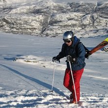 P&aring; v&auml;g upp till Radiohytta en kall vacker morgon. Foto: Jonas Sk&aring;ning. &Aring;kare: Anders V&auml;st.