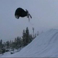 front-flip. Foto: vet itne... &Aring;kare: Dennis Berggren.