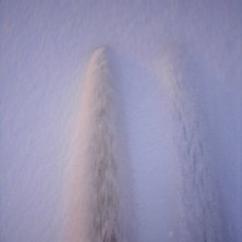15 cm nysn&ouml; i pisten och skidorna d&ouml;ljs under t�. Foto: Lennart Berggren. &Aring;kare: Salomon.