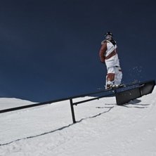 elof h&ouml;ftskjuter medans jag chillar g&auml;rnet.. Foto: eloooooFFFF!! Olsson. &Aring;kare: niclas karlsson.