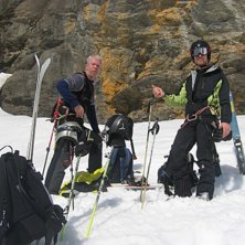 Far och son efter ca 80 meters repkl&auml;ttring. Vad . Foto: Stefan Pettersson. &Aring;kare: Uffe Gustafsson och Petter Wetterholm.