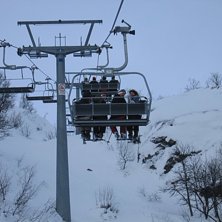 P&aring;v&auml;g upp till R&ouml;gjin-toppen.

Fr.v till h.
. Foto: Robert Johansson.