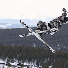 Uppv&auml;rmningen SGA . Foto: Hampus Johansson. &Aring;kare: Daniel J&ouml;nsson .