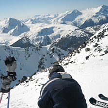 Disease Ridge och Fissile Peak syns i bakgrunden. Foto: David Clemensson. &Aring;kare: Alexander Thurban.