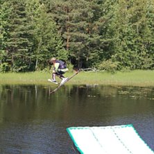 ska precis blocka muten p&aring; en 720 i orss vatten h. Foto: farsan igen:P. &Aring;kare: jag.