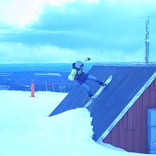tand&aring;dalen....  roof shredding ;). Foto: Mikaela persson. &Aring;kare: Joel Olovsson.