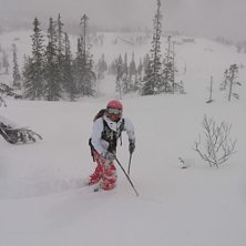 glad tjej. Foto: ville berg-malmborg. &Aring;kare: madelene jonsson.