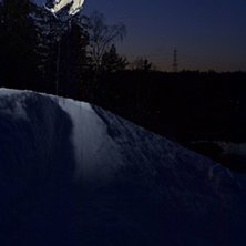 Niclas med brutet nyckelben...men det k&auml;nns som d. Foto: Jesper Molin. &Aring;kare: Niclas Karlsson.