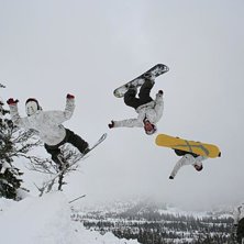 Ett puderhopp i Trysil. Foto: Marcus Wallstersson. &Aring;kare: Jonas Frid.