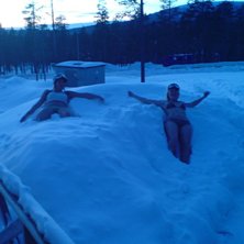 &ouml;l, sn&ouml; o bastubad- vad mer kan man beg&auml;ra;)??. Foto: Elin o emma.