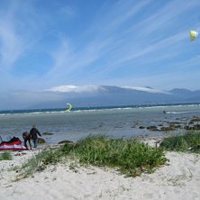En bra Kite dag p&aring; Roald, Vigra. . Foto: Berulfsen. &Aring;kare: Basso.