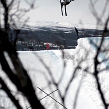 Cork i Br&auml;cke. Foto: Anton &Ouml;stlund. &Aring;kare: Oscar Harlaut.