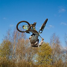 Sideflip grej?. Foto: Kenneth Einars. &Aring;kare: Alex B&auml;ckvall (jag).