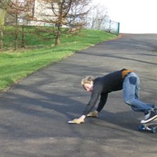 Jag drar igenom en brant 180 gradare med kraftig s. Foto: Katolik hanna. &Aring;kare: Dan Andersson.