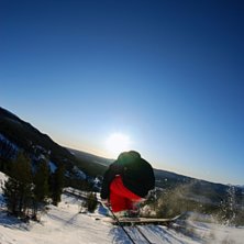 R&ouml;da byxor &auml;r bra. Foto: Petter Elfsberg. &Aring;kare: Erik Hammarsten.