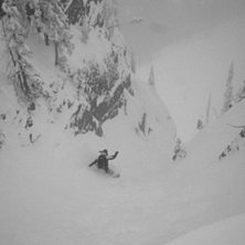 Ylva mitt i f&ouml;rsta sv&auml;ngen i en av dom tv&aring; r&auml;n. Foto: Daniel forsberg. &Aring;kare: Ylva Lindberg.