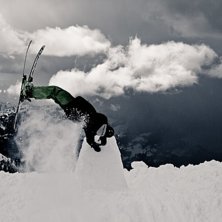 en molnig dag byggde vi en liten grej. Foto: Gustav &Aring;grup. &Aring;kare: Julius Aspman.