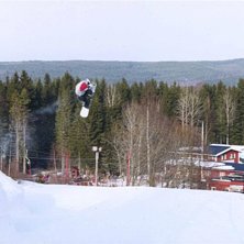 Jag lekte lite i hoppet innan dom stora pojkarna v. Foto: Tim Bengtsson. &Aring;kare: Andr&eacute; Wald&eacute;n.