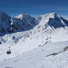 B&auml;sta sv&auml;ngen H&ouml;kar&auml;ngen!. Foto: Gustav Holmer. &Aring;kare: Slalomklubben Samurajerna.