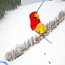 Jag i snurr.
Uppv&auml;rmningshopp innan T&auml;vlingen i. Foto: Ronald Lathi. &Aring;kare: Emil &Ouml;hman.