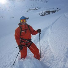 &Aring;kte lite episk heliski 1 april 2011. Det var l&ouml;. Foto: Hannes Palm. &Aring;kare: Carl Edin.