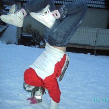 Hehe ! Julia o ja o Filip hade Y&auml;&auml;vla kul ass&aring; . Foto: Julia =D.