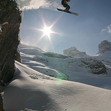Foto: Mikko Lappalainen. &Aring;kare: Erkki Mikkola.