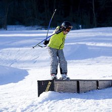 En av de gamla boxarna i Gustavsbergs Backen i &Ouml;s. Foto: J&ouml;rgen Nilsson. &Aring;kare: Eric Norrlander.