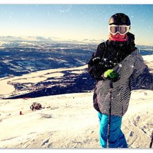 L&auml;ngtar efter en ny s&auml;song med massa sk&ouml;n &aring;kni. &Aring;kare: Frida Eriksson.