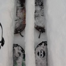 Cat Tracks - eller egentligen splitboards p&aring; v&auml;g. Foto: Anders Bengs.