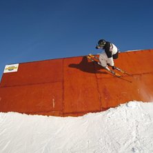Wallriden i ramis f&aring;r sig en omg&aring;ng. Foto: Erik Skott-Dahlgren. &Aring;kare: Jesper Mo&eacute;n.