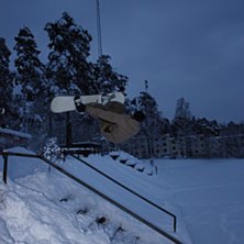 Inte en aning om vad tricket heter, st&aring;r regular. Foto: Jonas Axelsson.