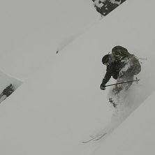 Koppartind &auml;r ett fantastiskt fjell f&ouml;r toppturs. Foto: Christer T Harnesk. &Aring;kare: Kristian Vestergard.
