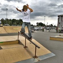 Tauplant drar en clean k-grind. Foto: Emil Rydell. &Aring;kare: Taulant.