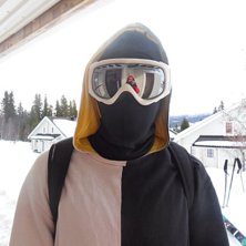 Hoppa lite vid stugan. Foto: Jockiz. &Aring;kare: Adrian Sj&ouml;strand.