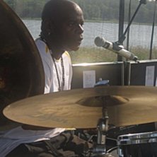 &Aring;kare: James Bradley Jr.