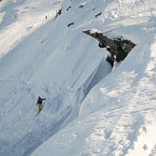 Gruvan &auml;r gruvligt h&ouml;g. Foto: David Als&eacute;n. &Aring;kare: Erik Nyberg.