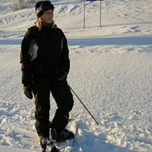 haha, vi chillar vid &ouml;vre bl&aring;b&auml;r - enda &amp;qu. Foto: Johanna Grundberg. &Aring;kare: Isabell Back.