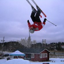 En av mina f&ouml;rsta backflippar.. Foto: Alexander Fagerstr&ouml;m. &Aring;kare: Oskar Lindberg.