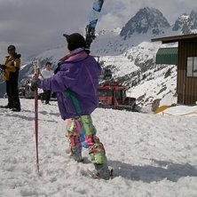 Denna skidoverall och skidor skulle jag kunna d&ouml; . Foto: Oskar Johansson. &Aring;kare: Big Momma.