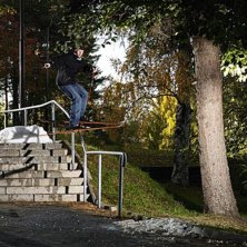 website: http://thomascharry.free.fr
 http//thoma. Foto: Thomas Charry. &Aring;kare: Martin Tunlind.