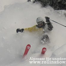 Anton pumpar puder en grym puderdag i Serre Cheval. Foto: www.rollinsnow.se - Per. &Aring;kare: Anton.