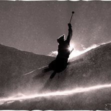 Foto: Tomek Gola. &Aring;kare: Piotr Gnalicki.