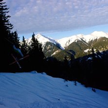 Efter en duktig face plant kl&auml;ttra jag upp igen f. Foto: Kristoffer Martens.